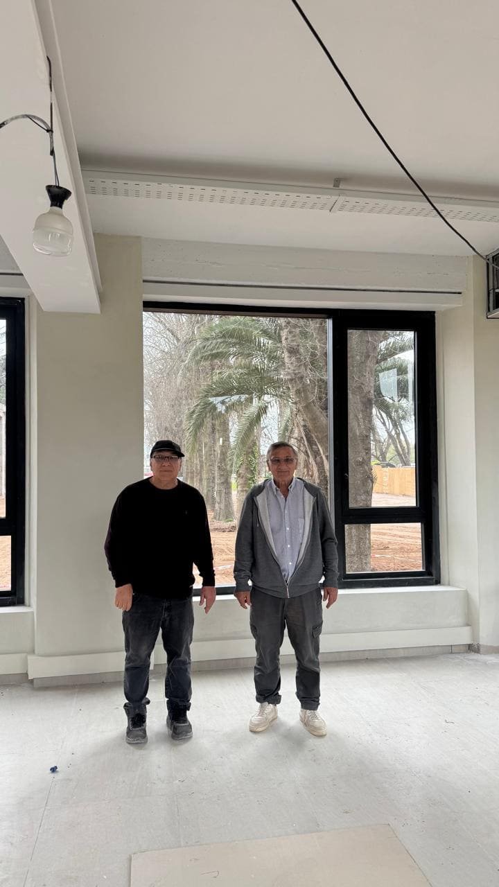 Ricardo Nisi junto a su hermano y socio Enrique